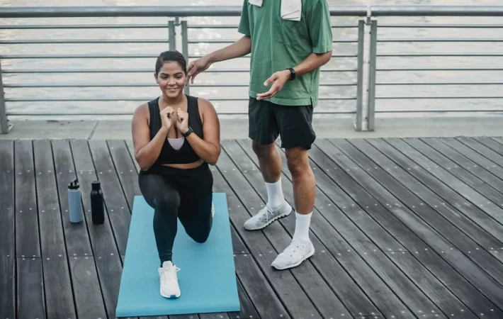 Build lean muscle safely without lifting heavy weights. Discover beginner-friendly muscle building tips, machines, and programs with GateGold Nigeria