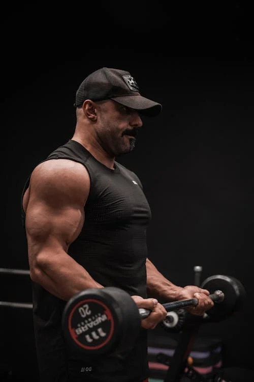  CrossFit vs Bodybuilding: Which Training Style Fits You Best